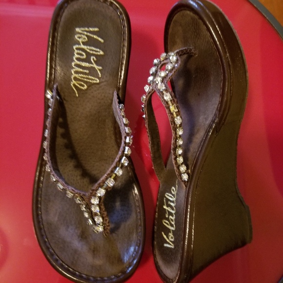 Volatile Shoes - Volatile Thong Wedges